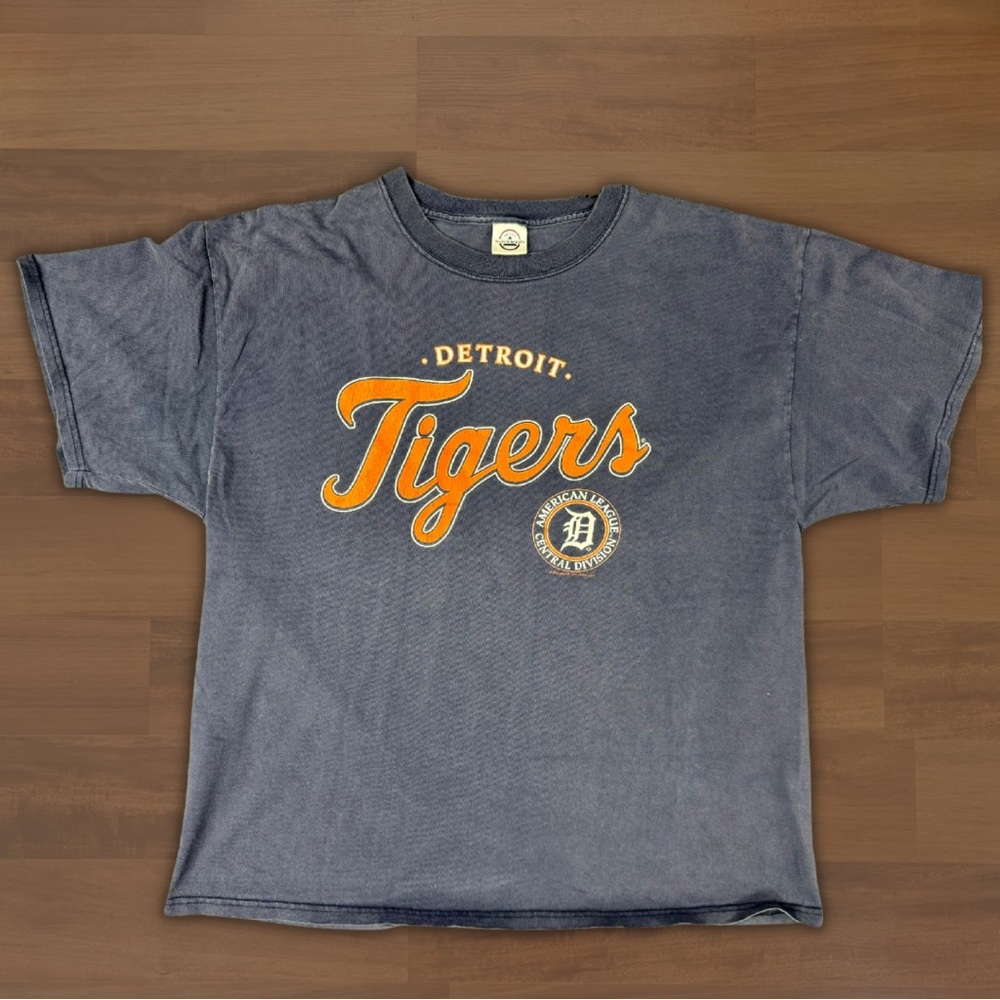 Y2k Detroit Tigers T Shirt